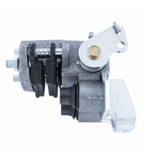 ETRIER DE FREIN ARRIERE DROIT MICROCAR MC1 , MC2 ( 2 éme montage )