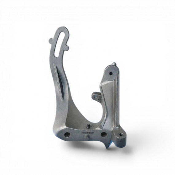 Support moteur boîte Microcar Mgo 6 / Dué 6 / Ligier JS50 phase 3,4, JS60 / Moteur Lombardini 502Euro4